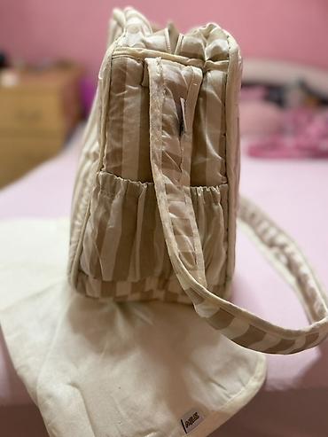 ugg velicine iskustva: Torba za bebine stvari sa podlogom za presvlačenje – MTLBT Par puta — 2