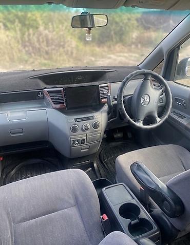 скутеры водные: Toyota Noah: 2003 г., 2 л, Автомат, Бензин, Минивэн — 1