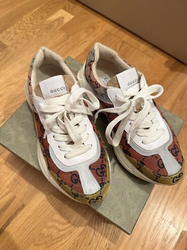 красовка: Gucci, Ölçü: 38, İşlənmiş