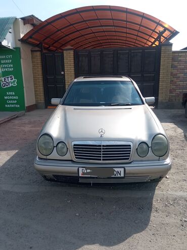 машина каракол: Mercedes-Benz E-Class: 1998 г., 4.2 л, Автомат, Бензин, Седан