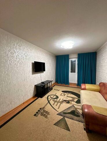 снять квартиру в районе автовокзала: 2 комнаты, 43 м², 104 серия, 3 этаж, Евроремонт