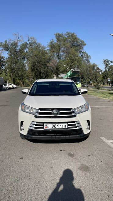 купить зимнюю резину бу на 16: Toyota Highlander: 2017 г., 3.5 л, Автомат, Бензин, Кроссовер