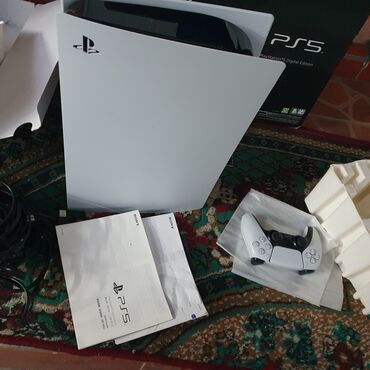 телеком ош: Игровая консоль Sony PlayStation 5 Digital Edition в белом цвете с