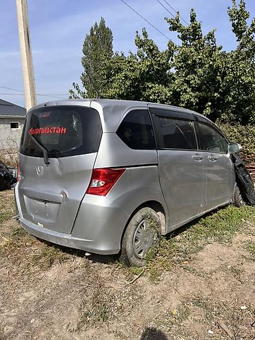 honda fred: Honda Freed: 2010 г., 1.4 л, Автомат, Бензин, Минивэн — 1