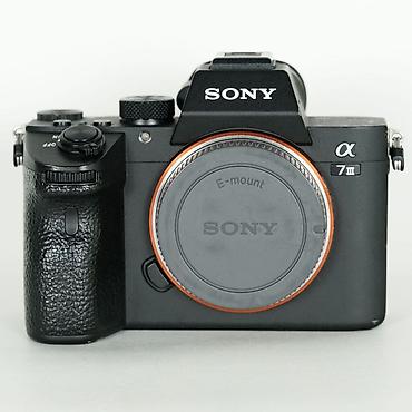 iphone 11 2ci el: Sony Alpha A7 III (ILCE-7M3) tam kadr güzgüsüz fotoaparat gövdəsi - — 1