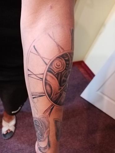Lepota i zdravlje: Diplomirani slikar, crtač, konzervator Ali pre svega tattoo majstor — 9
