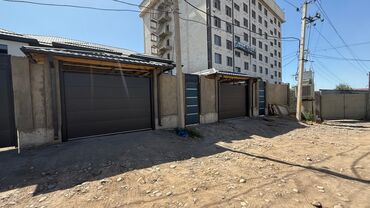 Секционные ворота: – Жогору көтөрүлөт — орун үнөмдөлөт – Кооз жана бекем көрүнүш — — 12