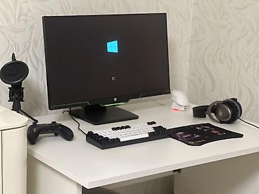 Masaüstü kompüterlər və iş stansiyaları: Cpu i7 6700 16gb ddr4 ram 8 gb videokart güclü videokartdır Amd Vega — 2