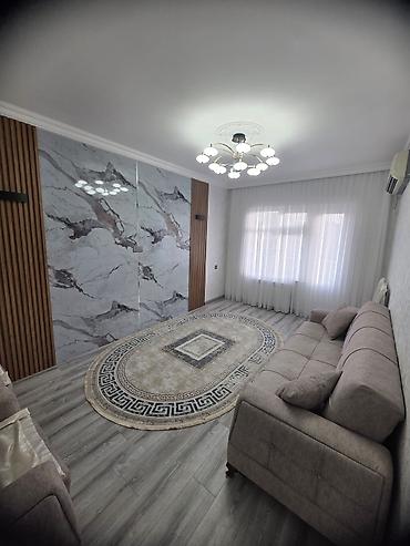 cepis satisi: Bakı, Bakıxanov qəs., 3 otaqlı, Köhnə tikili, m. Neftçilər, 75 kv. m — 3