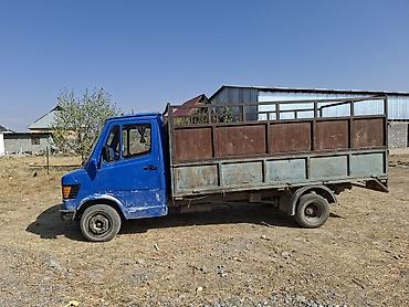 mers 817: Грузовик, Mercedes-Benz, Стандарт, 4 т, Б/у — 2