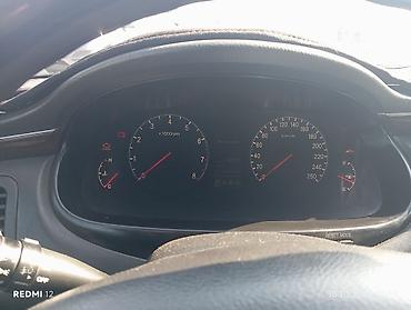e class 220: Hyundai Grandeur: 3.3 l | 2008 il Sedan — 5