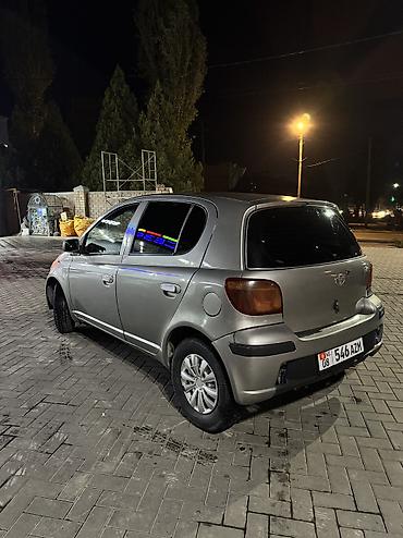 Toyota: Toyota Vitz: 2002 г., 1.3 л, Автомат, Бензин, Хэтчбэк — 8