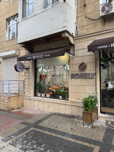 Kommersiya daşınmaz əmlakının satışı: SalamTəcilu satilir 40 kv. Tam dolu obyektirFul təmirlidir -da lalafo.az — 18 Kommersiya daşınmaz əmlakının satışı: SalamTəcilu satilir 40 kv. Tam dolu obyektirFul təmirlidir — 18