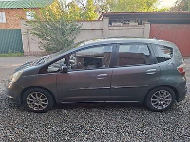 енкар авто: Honda Fit: 2010 г., 1.5 л, Автомат, Бензин, Хэтчбэк — 3