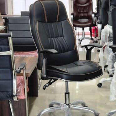 bocka satışı: Yeni, Təkərli, Qolları tənzimlənir, Dəri