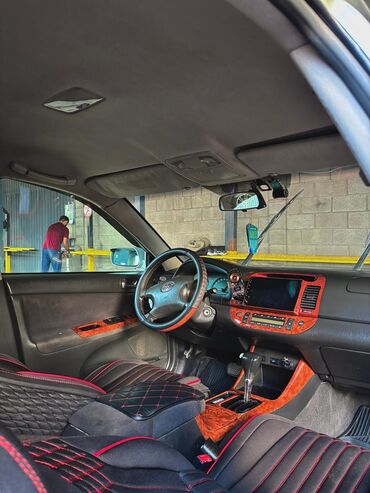 срочно срочно продам машину: Toyota Camry: 2001 г., 2.4 л, Автоматические, Бензин, Седан