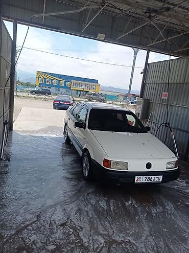 hongqi e: Volkswagen Passat: 1990 г., 1.8 л, Механика, Бензин, Седан — 1