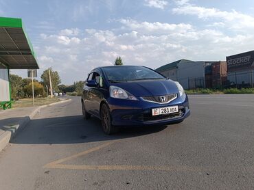 бампер фит передний: Honda Fit: 2008 г., 1.5 л, Типтроник, Бензин, Хетчбек