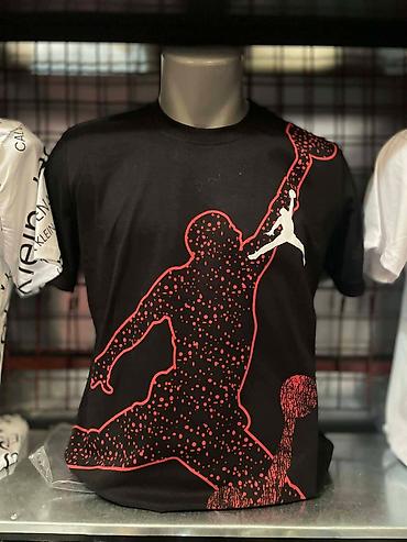Majice: Muške majice S, M, L, XL, XXL veličine 1 komad 2400 din . 2 komada — 13