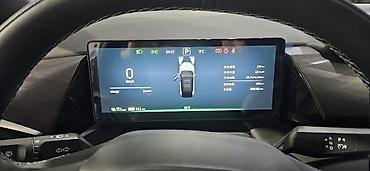 Другой электротранспорт: Электромобиль кроссовер (белый кузов, черная крыша) DONGFENG AEOLUS L7 — 15