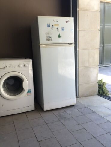 Soyuducular: İşlənmiş 2 qapılı Beko Soyuducu Satılır, rəng - Ağ, Dispenserli