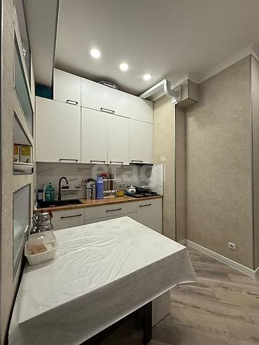 Продажа квартир: 1 комната, 33 м², Индивидуалка, 3 этаж — 3