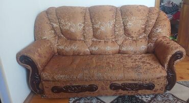tut ağacı: Klassik divan, Divan