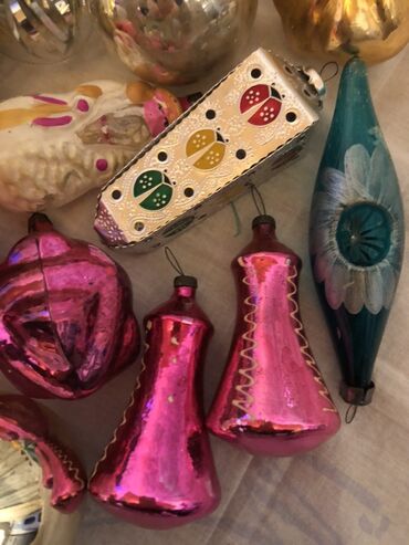 Yeni il oyuncaqları və bəzəkləri: Məhsul: Şaxta baba və Yeni il ağacı üçün qədim şüşə oyuncaqlar dəsti — 1