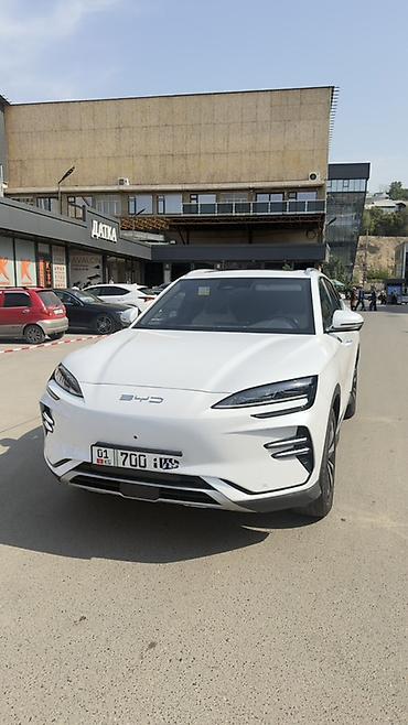 буд гибрид: BYD Song Plus: 2023 г., Автомат, Электромобиль, Кроссовер — 1