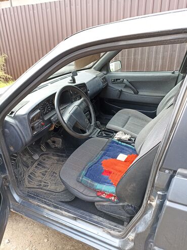 Volkswagen: Volkswagen Passat Variant (универсал) - Кузов: универсал, 5 дверей - — 6