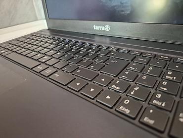 ali mekbil: TERRA MOBILE 1515 – Intel Core i5 / 8GB RAM / 256GB SSD Na prodaju — 5