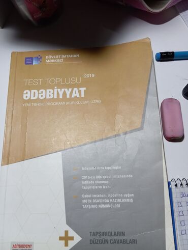 edebiyyat 5 ci sinif pdf yukle: Ədəbiyyat toplu
içi tərtəmizdi 
cavabları ilə birlikdə