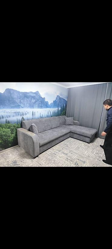 Угловые диваны: Угловой диван, C подушками, Трехместный — 1