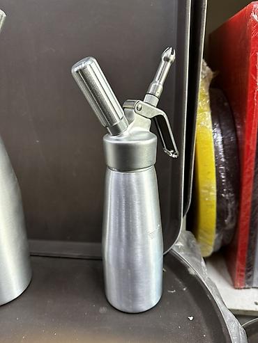 Кондитерский инвентарь: Сифон для взбитых сливок/пен и соусов - Материал корпуса: нержавеющая — 16