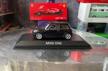 Avtomobil modelləri: BMW, 2001 il, 1:43, Dəmir, Ödənişli çatdırılma — 19