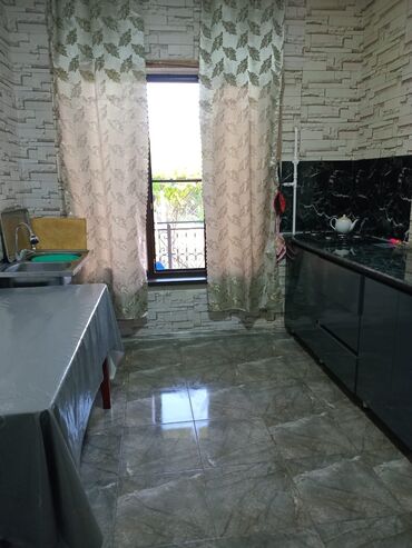 Bağ evlərinin kirayəsi: 150 kv. m, 5 otaqlı, Hovuzsuz, Telefon, Qaz, İşıq -da lalafo.az — 3 Bağ evlərinin kirayəsi: 150 kv. m, 5 otaqlı, Hovuzsuz, Telefon, Qaz, İşıq — 3