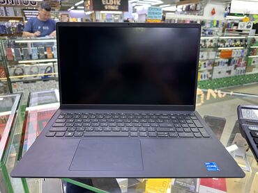 Ноутбуки: Ноутбук, 8 ГБ ОЗУ, Intel Core i3, Б/у, Для работы, учебы