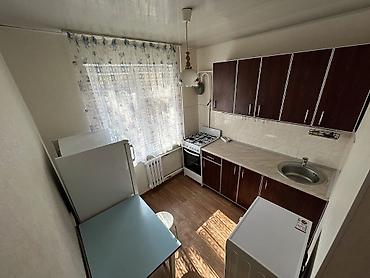 56: 1 комната, 32 м², 6 мкр 104 серия, 2 этаж — 6