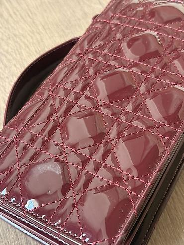 Жеке буюмдар: Сумка Dior модель из лакированной кожи в фирменной стёжке Cannage — 7