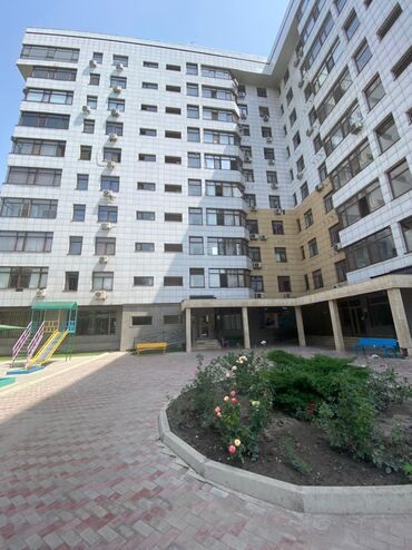 3 ком кв в бишкеке в Кыргызстан | Долгосрочная аренда квартир: 3 комнаты, 97 м², Элитка, 9 этаж, Без ремонта, Центральное отопление