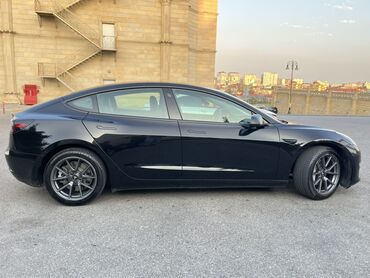 Tesla: Tesla Model 3 – tam elektrikli sedan Xüsusiyyətlər və dizayn: - Gözəl — 7