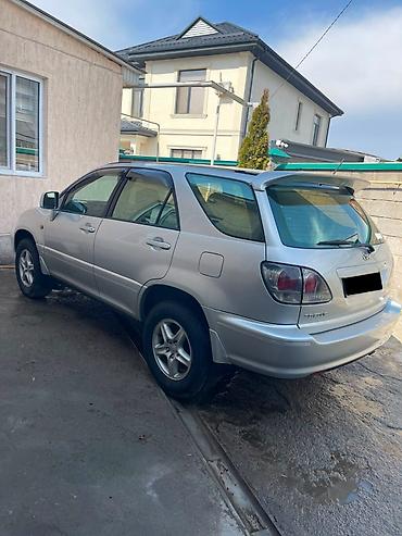 q 7: Toyota Harrier: 2002 г., 3 л, Автомат, Газ, Кроссовер — 1