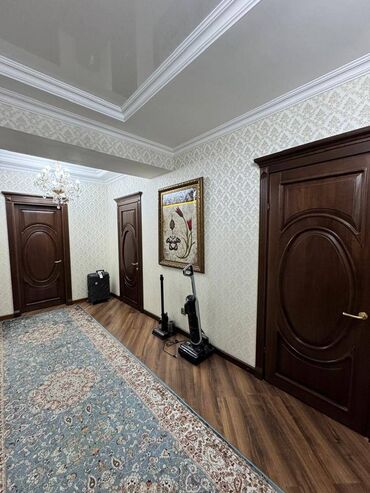 снять квартиру без риэлтора: 5 жана андан көп, 250 кв. м, Элитка, 3 кабат, Евроремонт