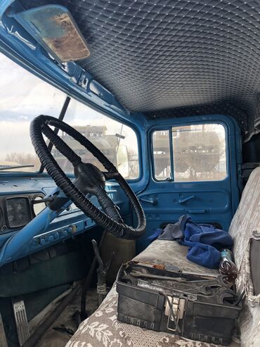 Грузовики: Грузовик, ЗИЛ, Стандарт, 7 т, Б/у at lalafo.kg — 3 Грузовики: Грузовик, ЗИЛ, Стандарт, 7 т, Б/у — 3