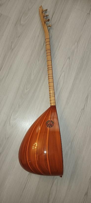 pian: Saz – uzun saplı, 3 cüt simli xalq çalğı aləti - Korpus: zolaqlı — 1