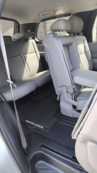 аварийный состояния: Toyota Sequoia: 2020 г. — 10