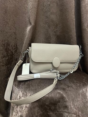 chanel çanta: Premium class sumka 18 man satiram,teze(satis qiymeti 35 man)