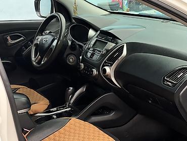 Hyundai: Hyundai ix35: 2 l | 2013 il Ofrouder/SUV — 16