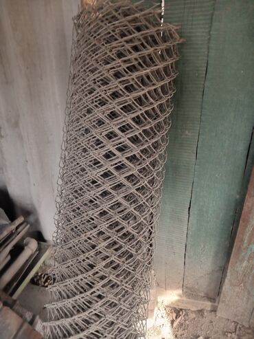 метал сетка: Продаю сетку- рабицу2 рулона