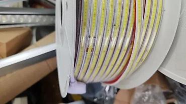 Rasveta: Led traka VODOOTPORNA 220V COB tehnologija samolepljiva. 400 din/m — 13